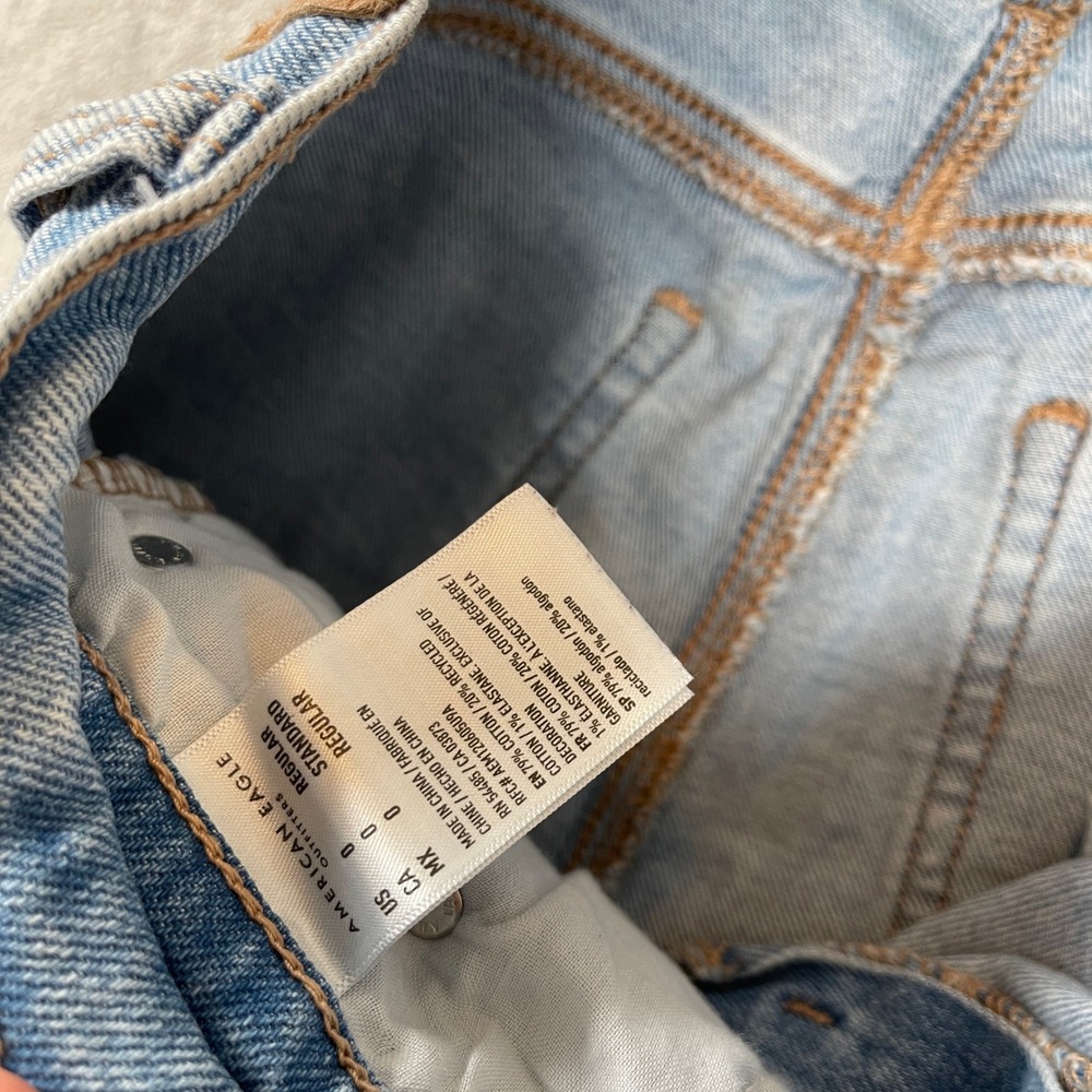 American Eagle Jeans Size 0 Regular Super High-Rise Straight Light Wash Blue - Picture 5 of 7